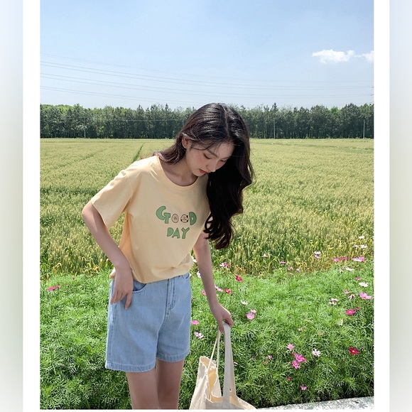 Eternal Summer Printed Short Sleeve T-shirt - Picture 3 of 10